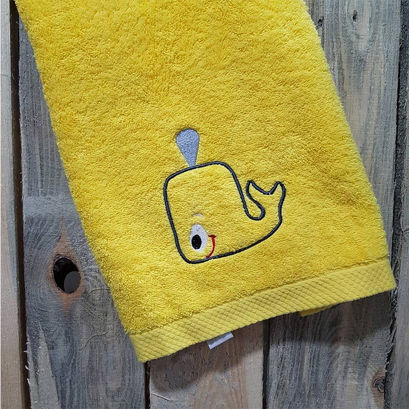 toalla amarilla guarderia