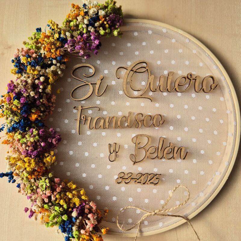 Bastidor porta alianzas con Flores y Madera | Modelo Sí quiero - Imagen 27
