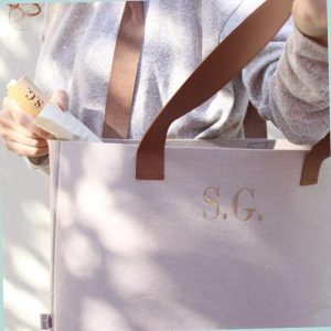 bolso-iniciales-bordadas.1