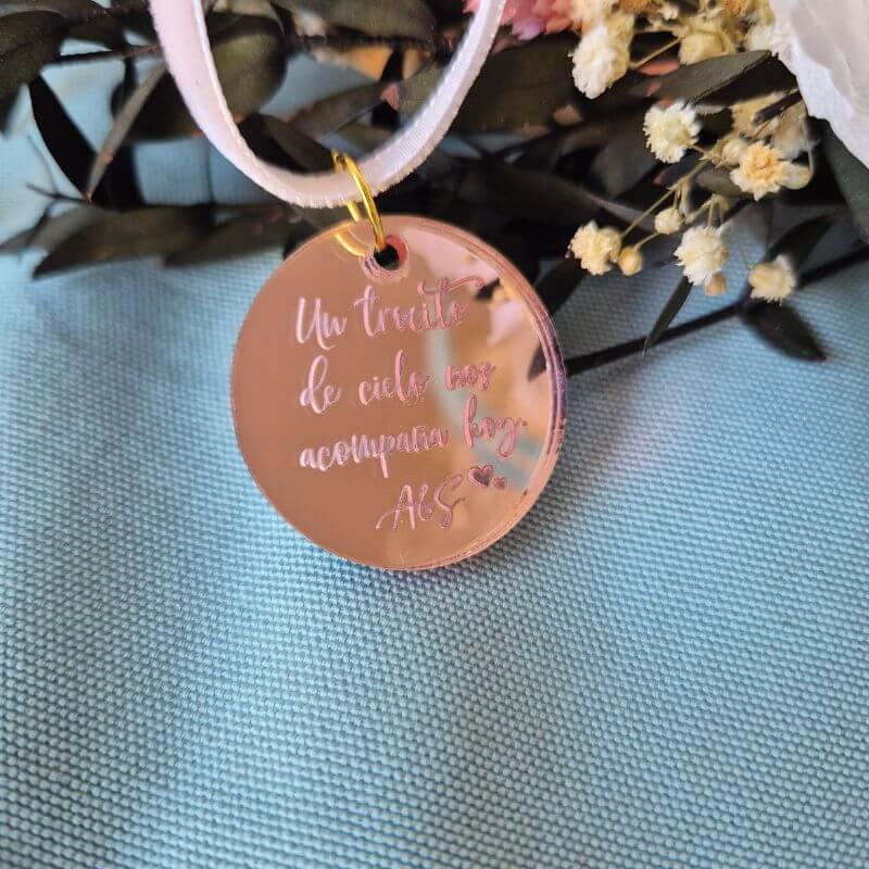 Medalla Espejo Personalizada para Ramo de Novia - Imagen 12