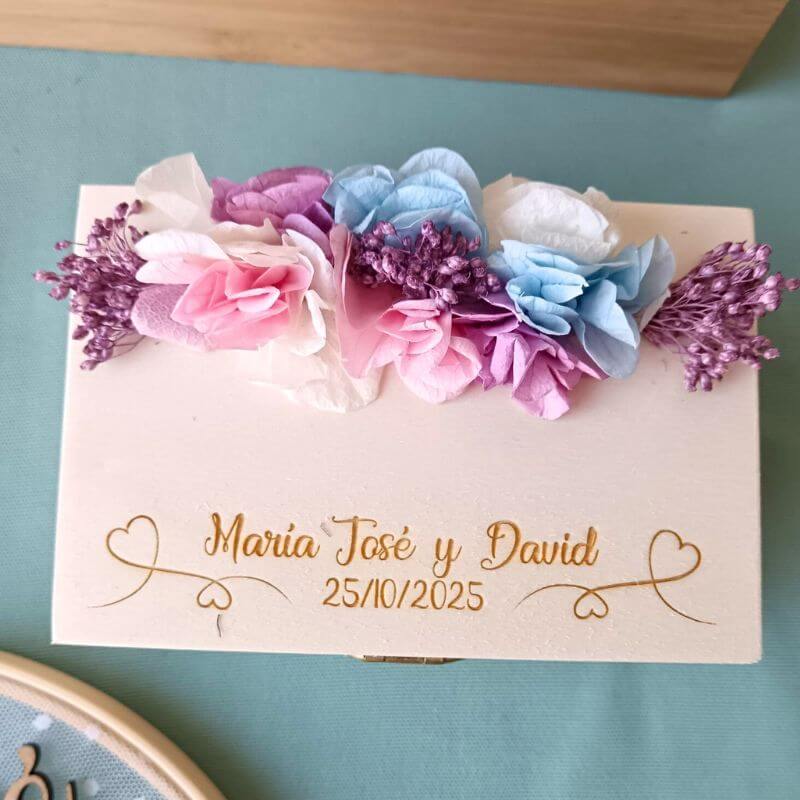 Cajita para Arras con el Nombre de los Novios grabado - Imagen 5