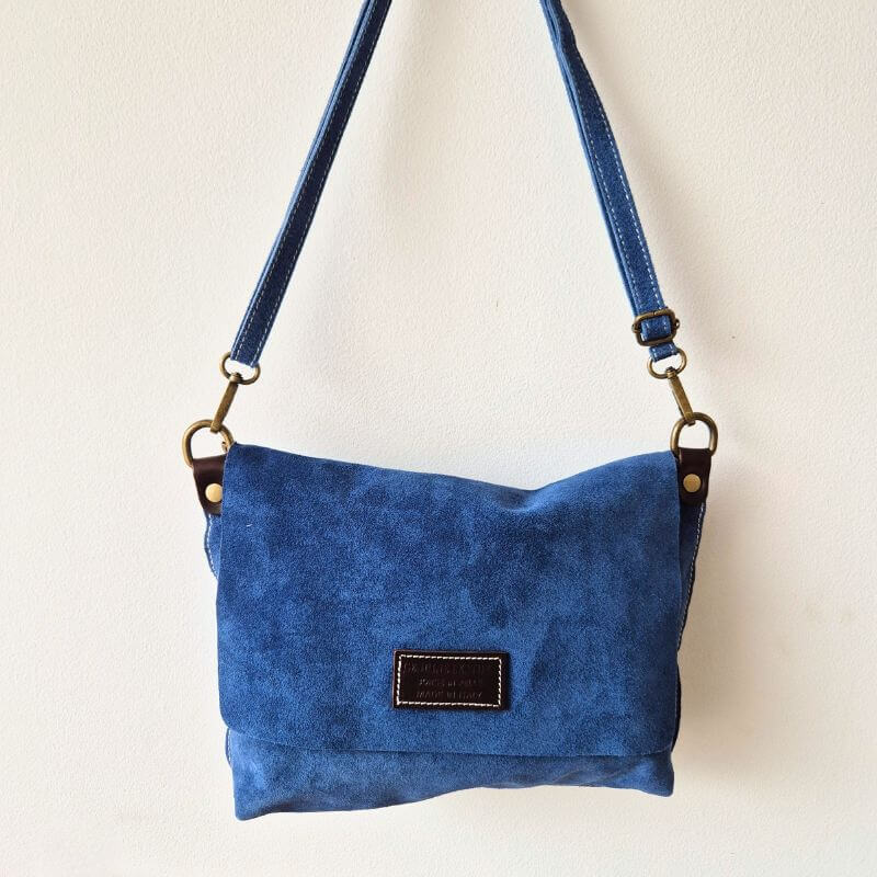 Bolso María - Bandolera de Serraje con Solapa - Imagen 9