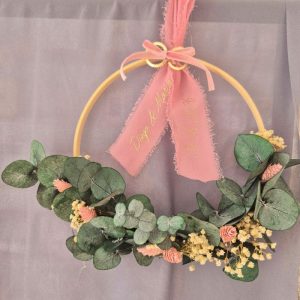 Portaalianzas con Flores Preservadas y Cinta de Gasa - Modelo Atenea