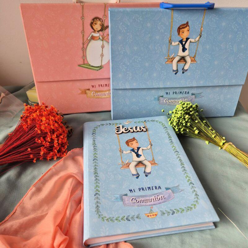 Libro de Firmas para Comunión Personalizado - Niño - Modelo Columpio - Imagen 2