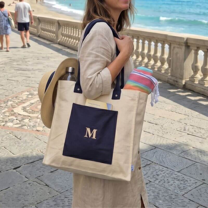 Bolso Bicolor Personalizado con Inicial Bordada